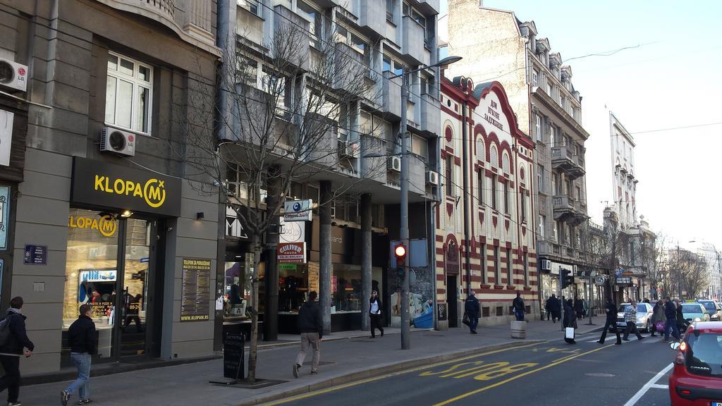 Apartments King Milan, City Center Belgrad Zimmer foto