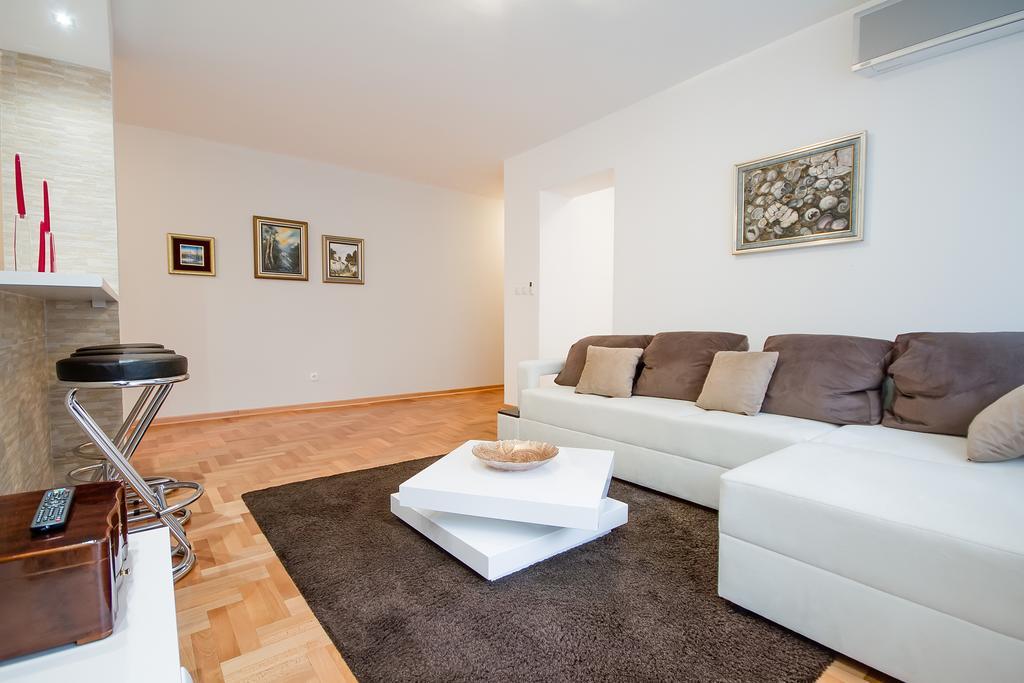 Apartments King Milan, City Center Belgrad Exterior foto